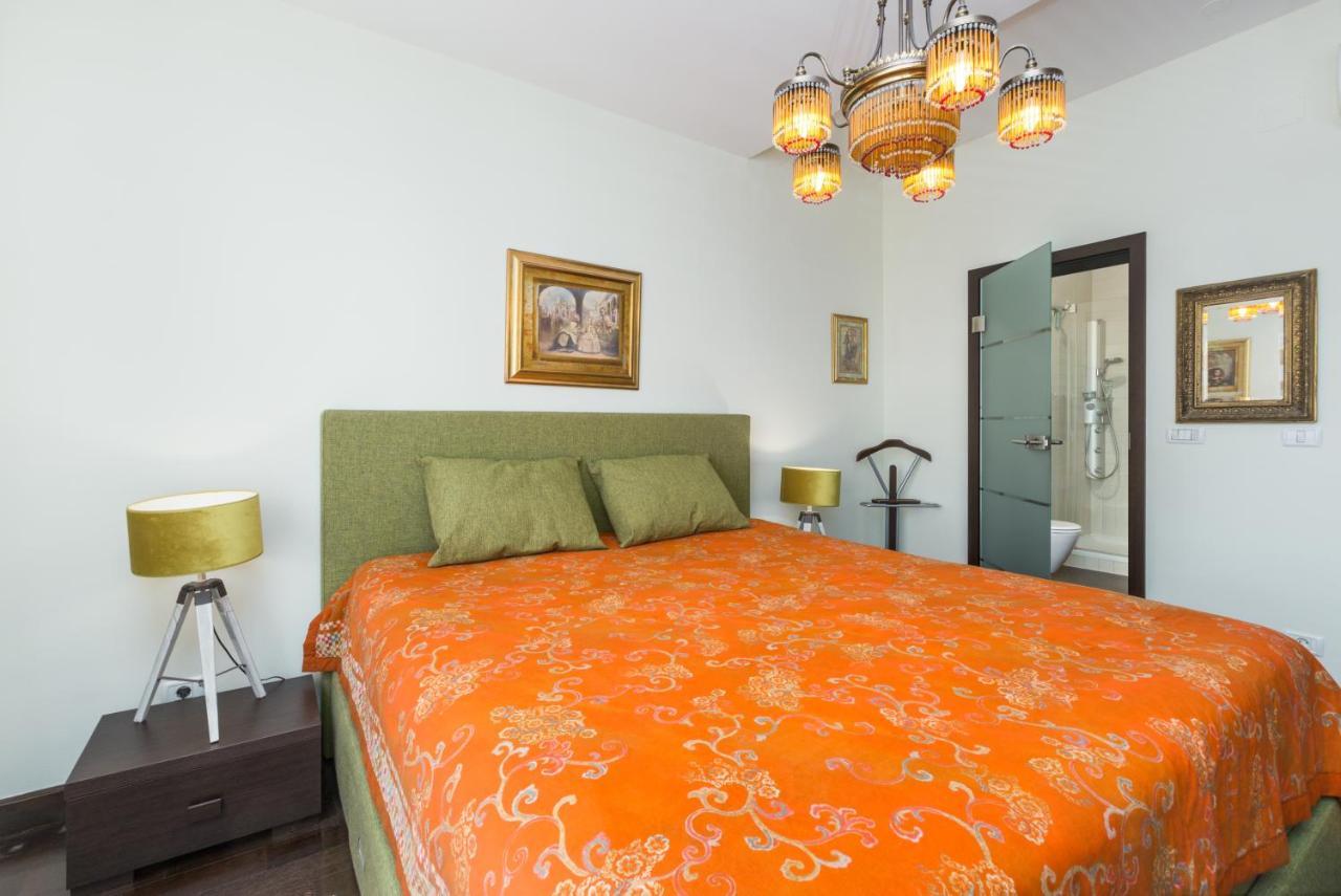 Apartment Mia Rovigno Esterno foto